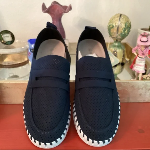 ILSE JACOBSEN - Picture 2 of 4